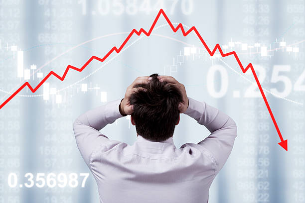Crisis financiera de 2023: causas, efectos y expectativas.